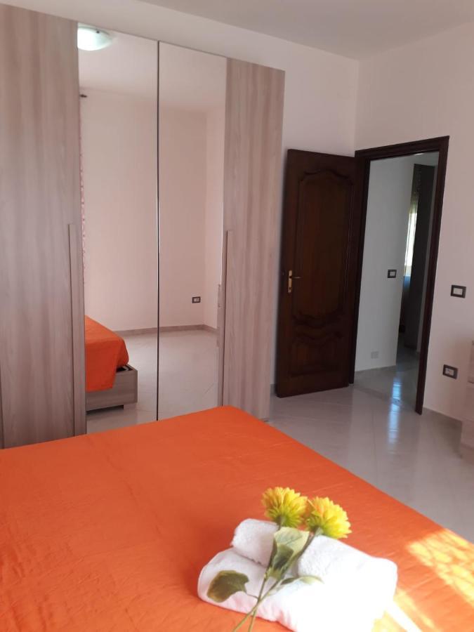 Il Girasole Apartment Bosa Luaran gambar