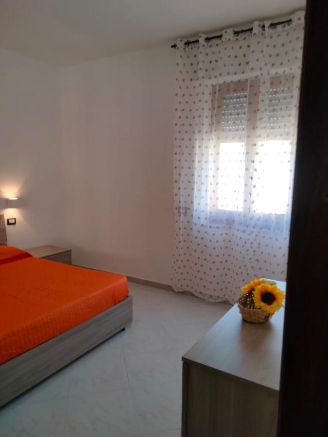Il Girasole Apartment Bosa Luaran gambar